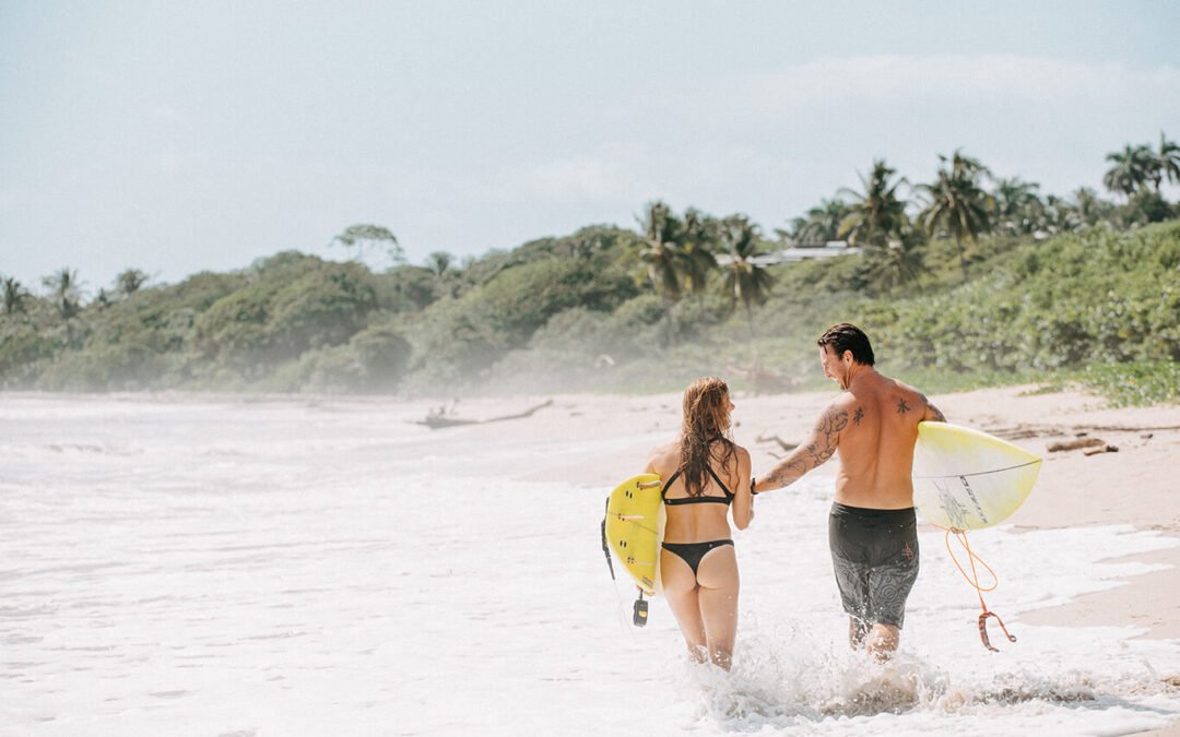 Elopement Photography in Costa Rica: Capturing Love and Adventure
